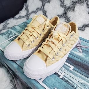 Converse women pale vanilla egret white